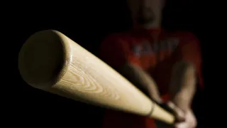 Нижнекамец битой проломил череп незнакомцу