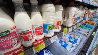 «Не берите даже для блинов»: Росконтроль назвал марки молока, которые нельзя покупать даже по большой скидке 