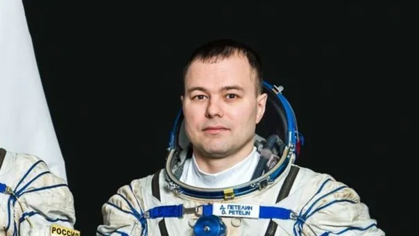 Губернатор Челябинской области наградил медалями родителей космонавта и другие семейные пары