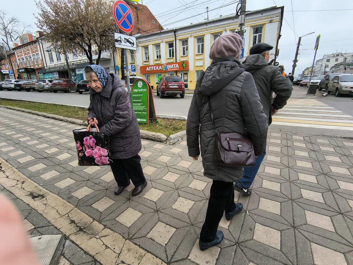 Бумажное пенсионное удостоверение больше не нужно: Соцфонд разъяснил, как оформить электронный аналог