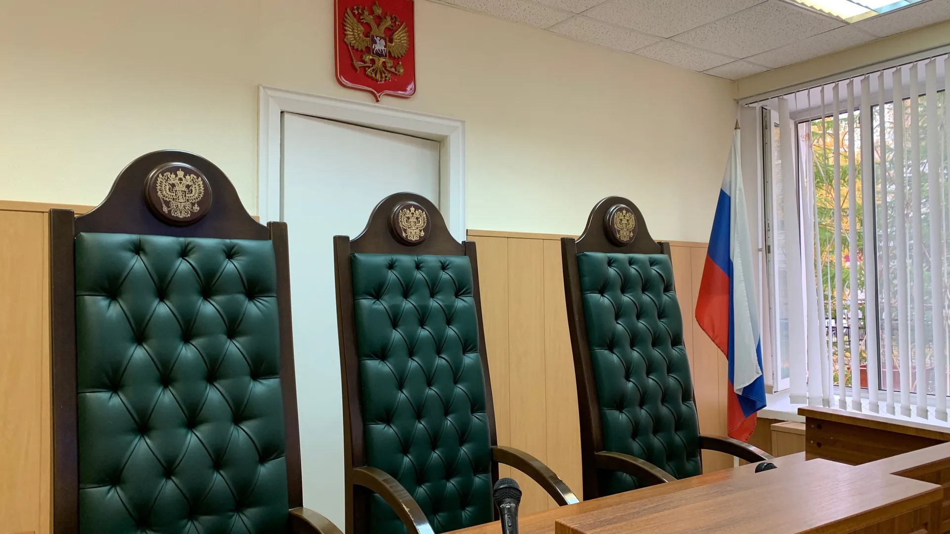 Фирма миллиардера Троценко требует с завода челябинского олигарха 313 миллионов