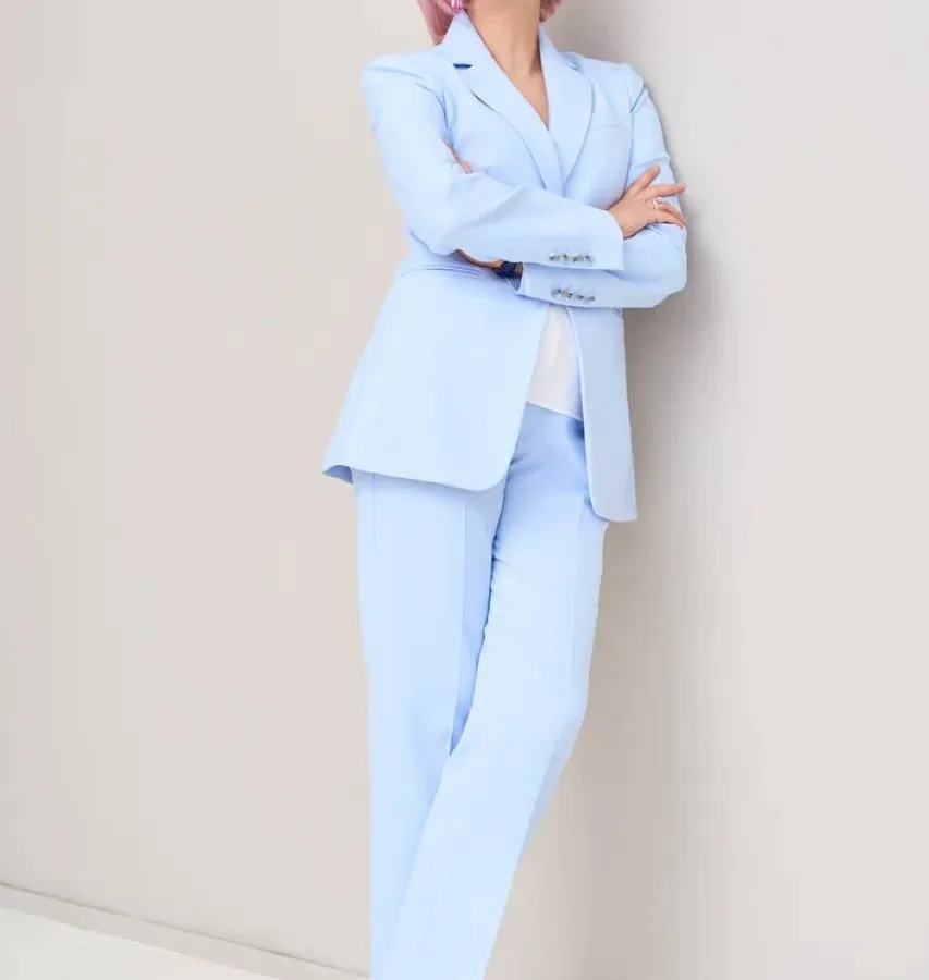 Карьера и любовь: что ждет Тельцов и Водолеев по мнению Володиной