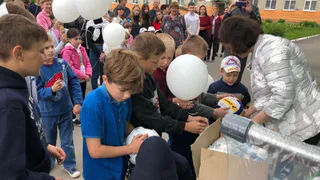 В Брянской области Николай Алексеенко  передал подарки воспитанникам  школы-интерната