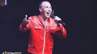 Звезда местной эстрады Евгений Николаев: "В детстве я доил корову и пел"