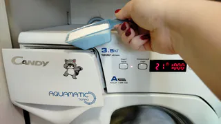 Влейте это в отсек для порошка - и забудьте о накипи и черной грязи на целый год: чистота на 100%