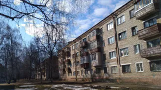 Продажу и покупку "вторички" сворачивают: рынок жилья в России на грани коллапса