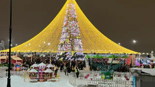 В Казани на открытие главной новогодней ёлки у «Чаши» выделят 2,86 млн рублей