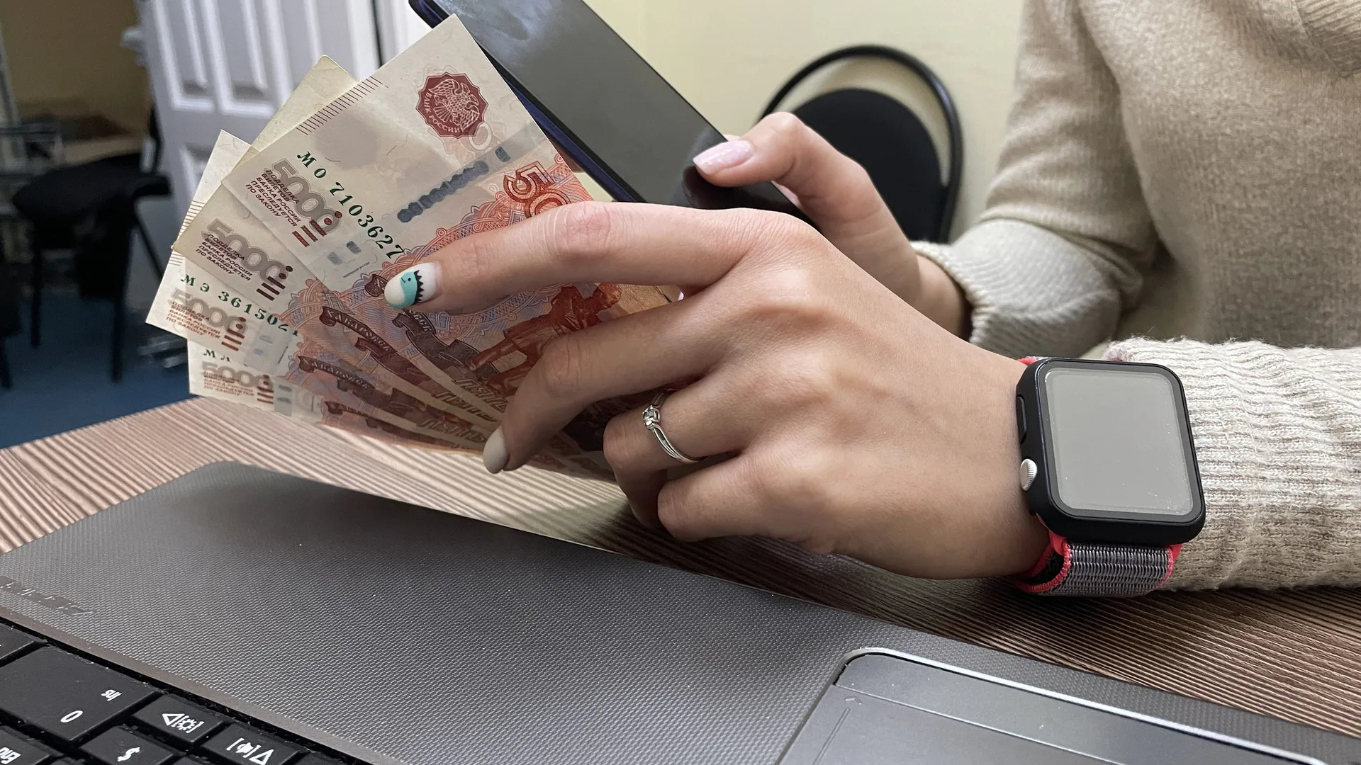 В Магнитогорске телефонные мошенники обманули девушку на 150 тысяч рублей