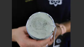 На манеже Рязанского цирка сотрудники заложили капсулу с посланием для потомков