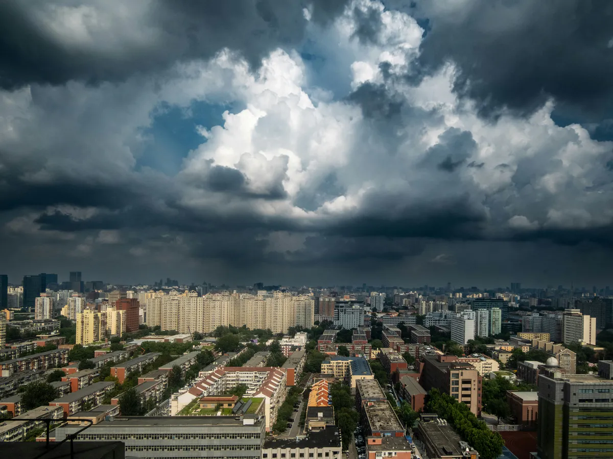 Гидрометцентр предупреждает россиян: в июле и августе грядет аномальная погода - прогноз