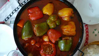 Как приготовить вкусные фаршированные перцы: пошаговый рецепт