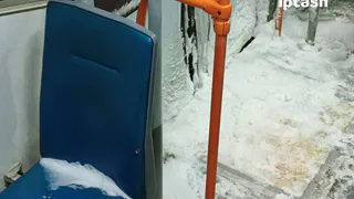 В казанском трамвае выпал снег