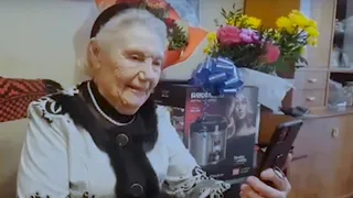 Исполнилось 96 лет: Николай Любимов поздравил с днем рождения Галину Соболеву