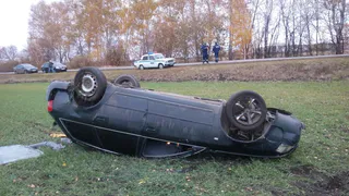 Рязанец улетел в кювет при столкновении с дорожным знаком