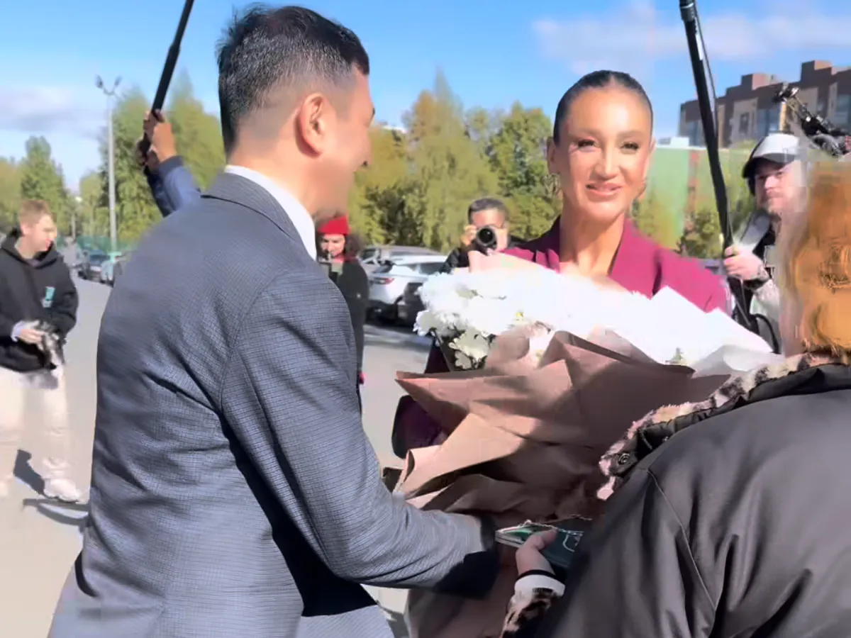 Ольга Бузова приехала в Казань для съемок образовательного шоу