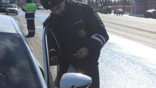 С 19 декабря – под запретом. Новое правило вводится для всех, кто водит автомобиль