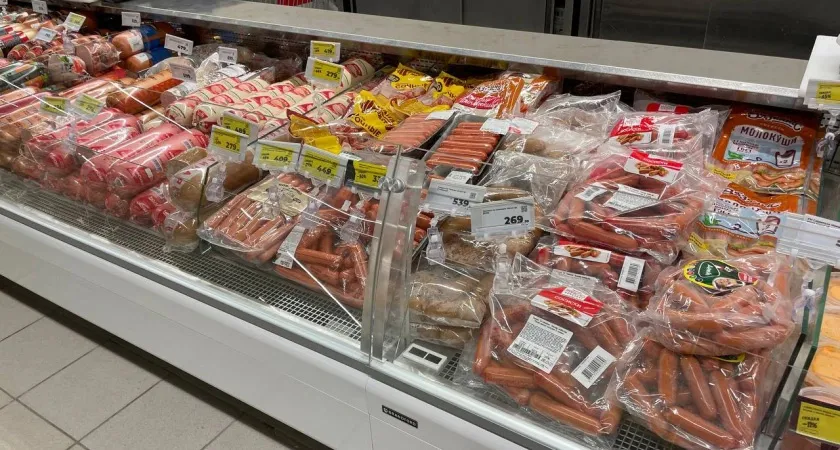 Чистое мясо, никакой подделки: в Роскачестве огласили колбасу, которая точно подойдет для оливье