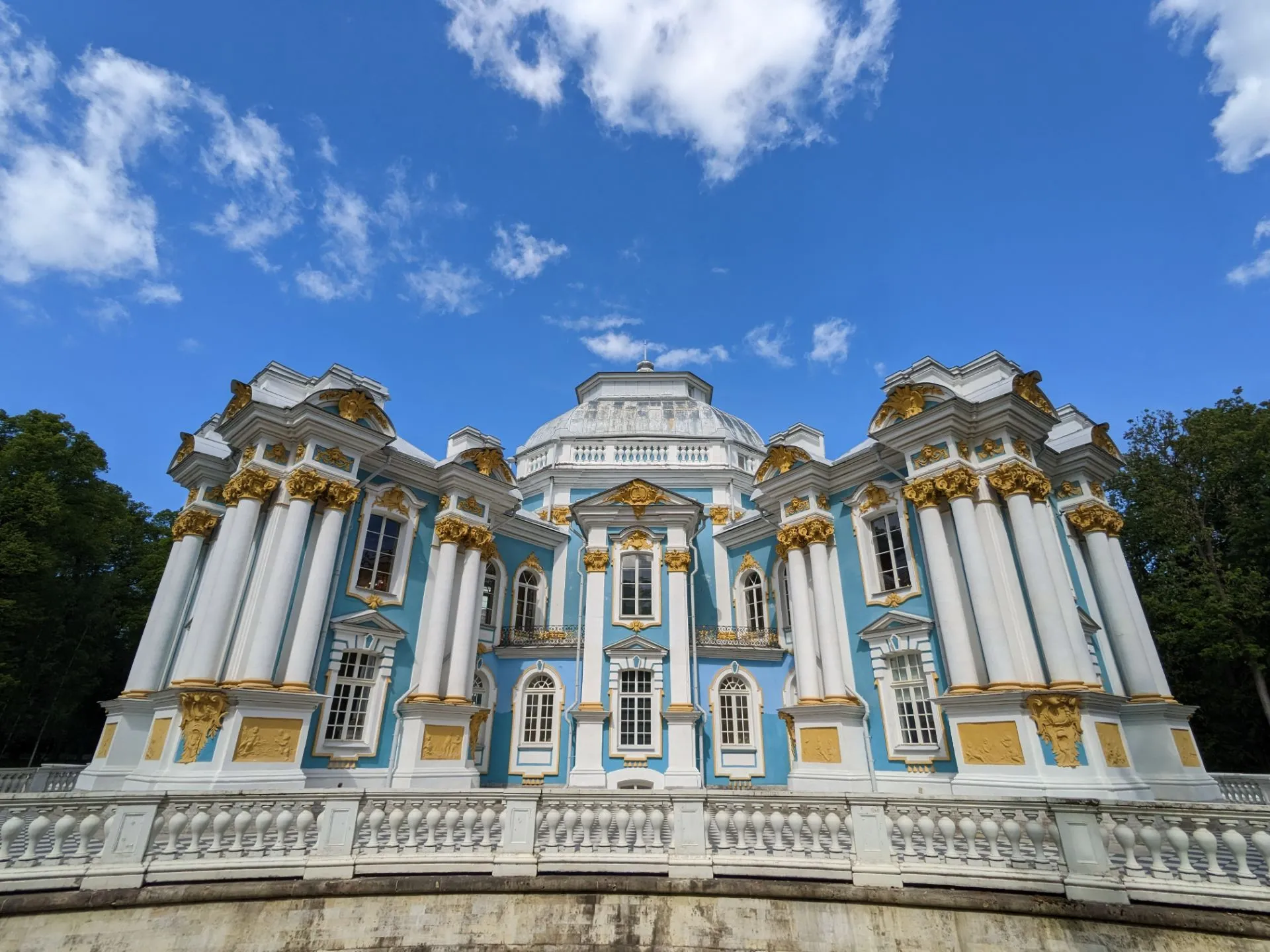 Автобусная экскурсия в Царское село: Янтарная комната, Екатерининский дворец и парк