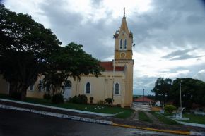 Igreja Espírito Santo - Ubirajara 020110 REFON 1.JPG