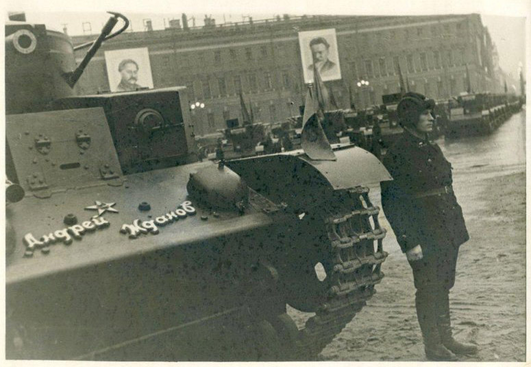 Файл:Андрей Жданов (танк).jpg