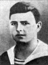 Василий Степанович Кузнецов (1920-1941).jpg