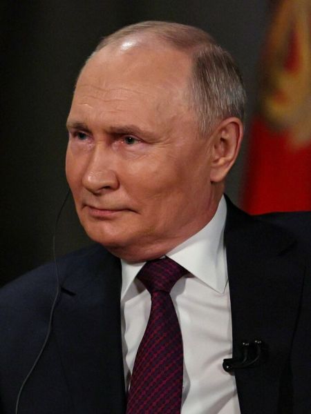 Файл:Владимир Путин (06-02-2024).jpg