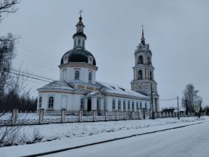 Вознесенская церковь (село Узи, Удмуртия).jpg