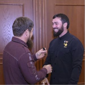 Награждение медалью «Защитнику Чеченской Республики»