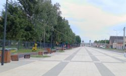 Площадь города Дмитровск
