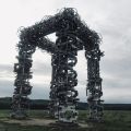Никола- Ленивец, арт-объект. Инсталляция выполнена из дерева.