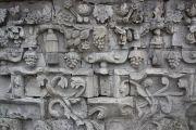 Оформление стены Знаменской церкви