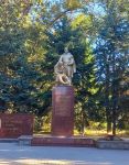 Памятник на Братской могиле воинам Советской Армии, погибшим на фронтах Великой Отечественной войны (1959)