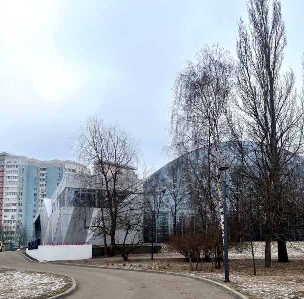 Файл:Парк Лётчиков. Спортивный комплекс.Москва. 2025.jpg