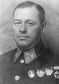 Командующий 3-й танковой армии генерал-лейтенант П. Л. Романенко