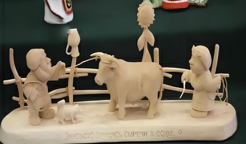 Файл:Резная игрушка. Бабушка и дедушка.jpg