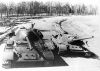 СУ-101 и СУ-100 танкодром Уралмашзавода апрель 1945.jpg