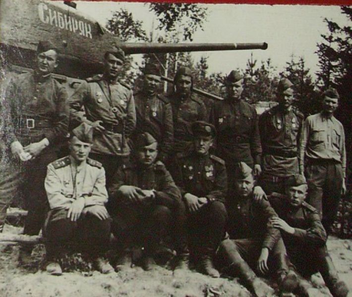 Файл:Сибиряк (танковая колонна).jpg