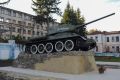 Танк Т-34, установленный в честь 3-й гвардейской танковой армии и её командующего - Рыбалко П.С. ( в селе Малый Выстороп)