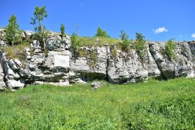 У входа в Кизеловскую пещеру