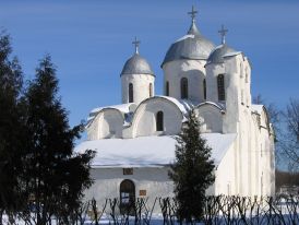 Церковь Иоанна Предтечи, Псков - panoramio.jpg