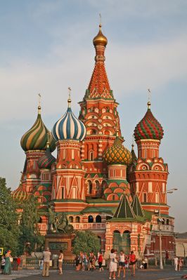 Историк Сарачева рассказала, почему Покровский собор в Москве называют храмом Василия Блаженного