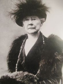 Мэри Кэссетт в 1914 году Бумага, гуашь. 60 × 41,1 см Метрополитен-музей, Нью-Йорк