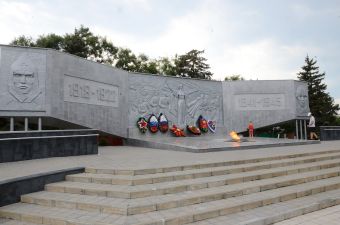 Мемориальный комплекс «Павшим героям»