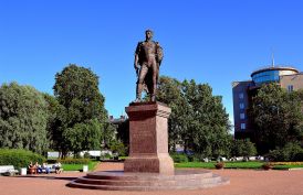 4315.St. Petersburg. Monument P.I. Bagration.jpg