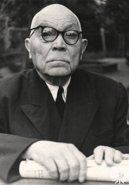 Файл:90 лет 0.jpg