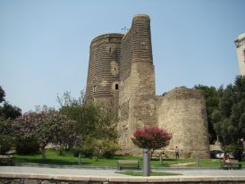 Baku Maiden Tower 2008.jpg
