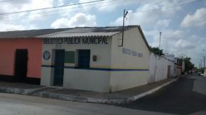Biblioteca Municipal de Ilha Grande Piauí 1.jpg