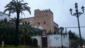 Castillo de Cabra.jpg