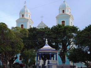 Catedral Metropolitana de Santarém, Santarém, Pará, 2007.jpg