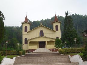 Church in Jardinópolis (Santa Catarina).jpg